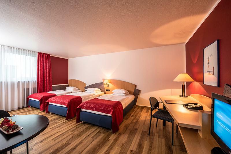 Arvena Messe Hotel Нюрнберг Екстер'єр фото